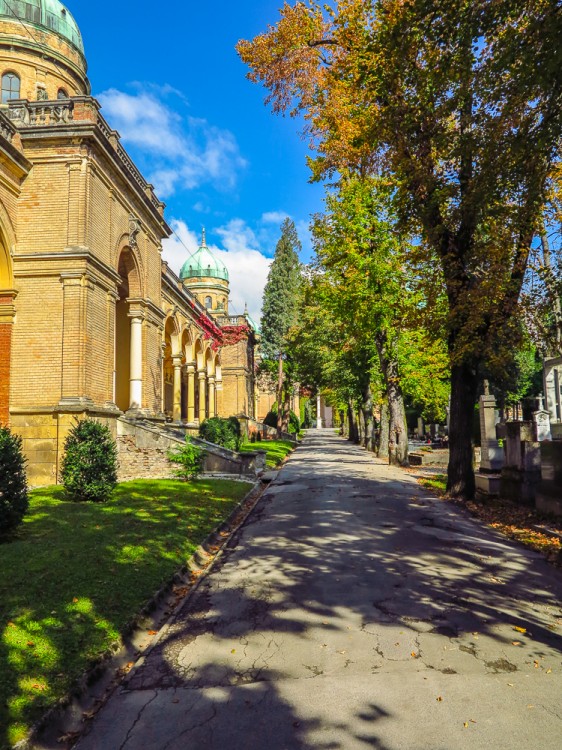 Mirogoj Cemetery